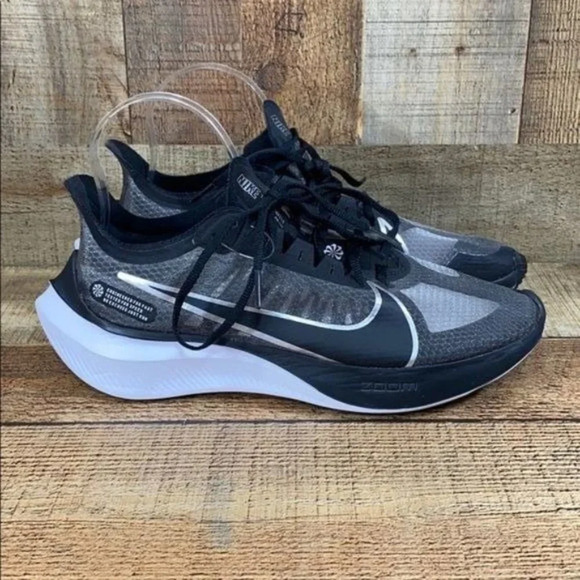 womens nike zoom gravity